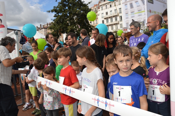 Evian Oxygen  (детский забег перед Run in Lyon 2013)