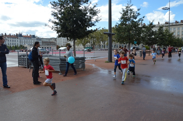 Evian Oxygen  (детский забег перед Run in Lyon 2013)